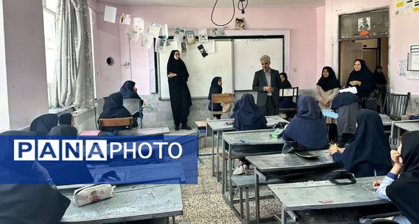 بازدید مدیر آموزش و پرورش کاشمر از مدارس این شهر