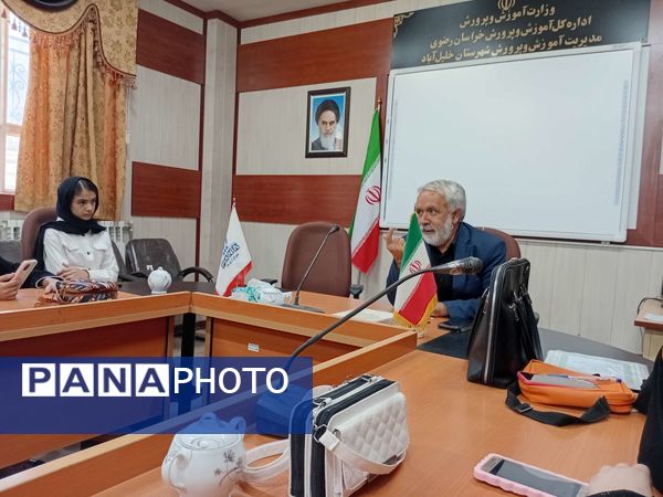  جلسه تقدیر از خبرنگاران فعال تیرماه 1404 در خلیل آباد