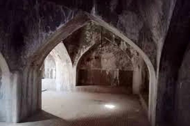 گزارش میدانی از خانه تاریخی آقامنزلی/نگاهی از نزدیک به میراث فرهنگی ازندریان