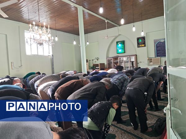اقامه نماز عید سعید فطر در مسجد جامع جمنان قائمشهر