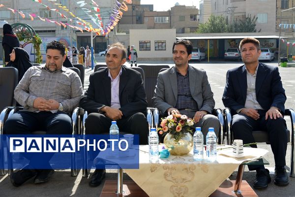برگزاری المپیاد ورزشی درون مدرسه‌ای در بهارستان‌دو