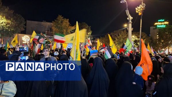شادی مردم پس از انتقام وعده صادق ۲ در بجنورد