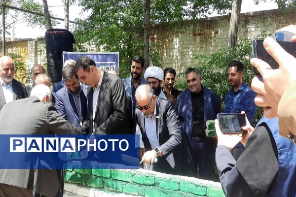 آیین خشت‌گذاری هنرستان اطلس روان کارا شهرستان پاکدشت 