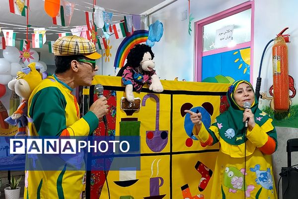 برگزاری جشن غنچه‌ها در کهریزک 