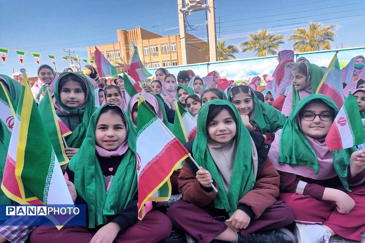 برگزاری آیین نواختن زنگ انقلاب اسلامی در گوشه‌گوشه خوزستان