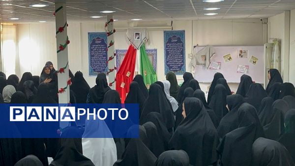 برگزاری مراسم به مناسبت جشن جوانه ها در دبیرستان شهید محمدی پور خلیل آباد 