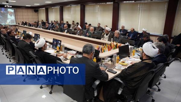 هم‌اندیشی بسیج اساتید با وزیر علوم، تحقیقات و فناوری مشهد