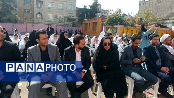 هفته پیوند اولیا و مربیان در دبستان دخترانه ساره