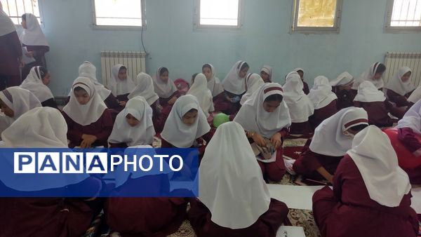 جشن رنگارنگ کودک و تخم‌مرغ در دبستان استقلال حاجی‌آباد؛ شادی، خلاقیت و تغذیه سالم در کنار هم