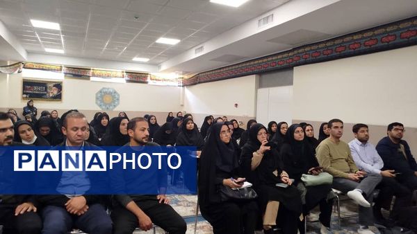 اولین همایش توانمندسازی آموزگاران در بازشناسی خط قرآن درسی و شیوه‌های نوین آموزش کشور در آذربایجان شرقی