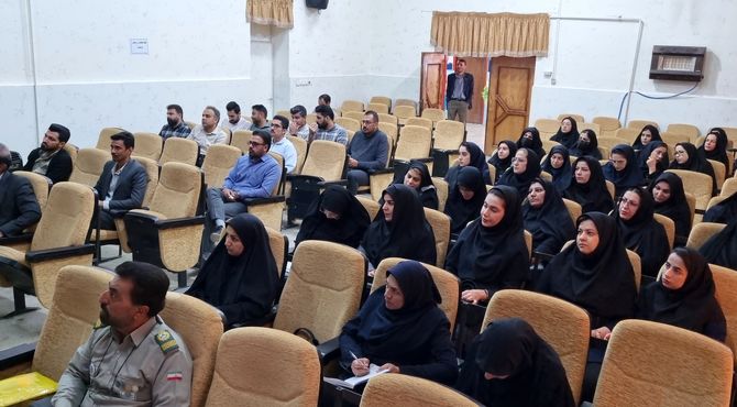 دوره آموزشی مربیان پیشتاز در شهرستان فارسان