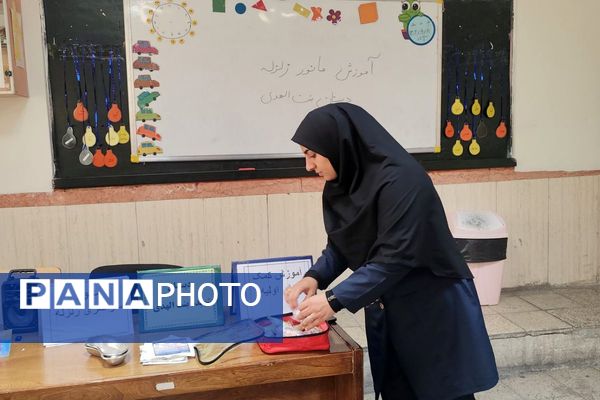 مانور زلزله و ایمنی در مدارس فیروزکوه