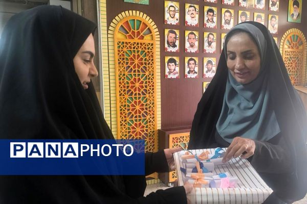 پاسداشت بزرگداشت حافظ شیرازی در اداره آموزش و پرورش ناحیه یک شهرری