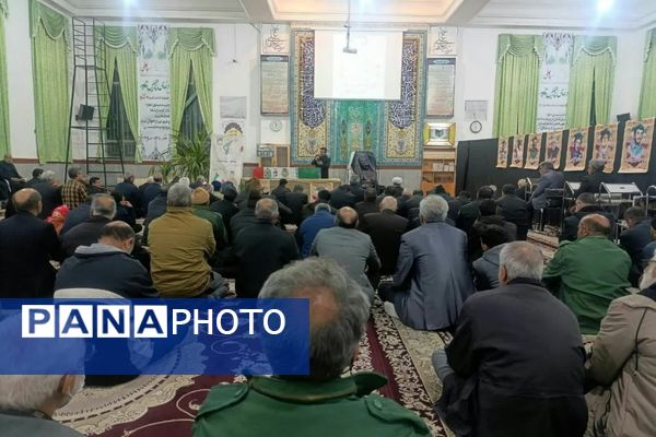  مراسم وداع با پیکر شهید جواد حسن زاده در مسجد امام علی(ع)