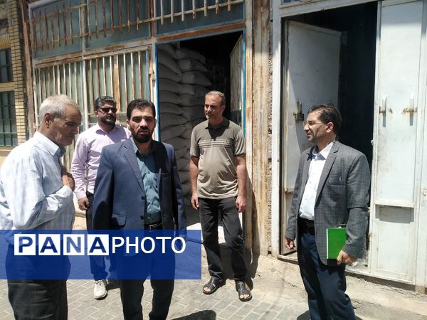 بازدید و نظارت بر بازار با حضور فرماندار و رئیس اداره صمت شهرستان کاشمر