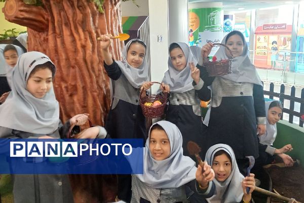 اولین اردوی آموزشی و تفریحی دانش‌آموزان آموزشگاه میمنت زین‌اوقلی در‌ شهر مشاغل