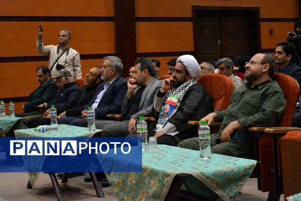 بدرقه دانش‌آموزان بهارستانی به راهیان‌نور