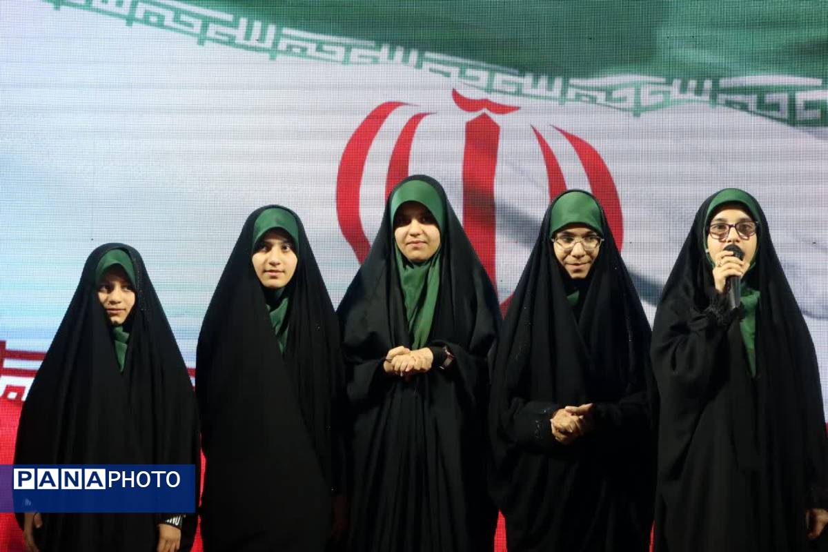 یادواره شهید جهادگر حسن نژاد در یزد