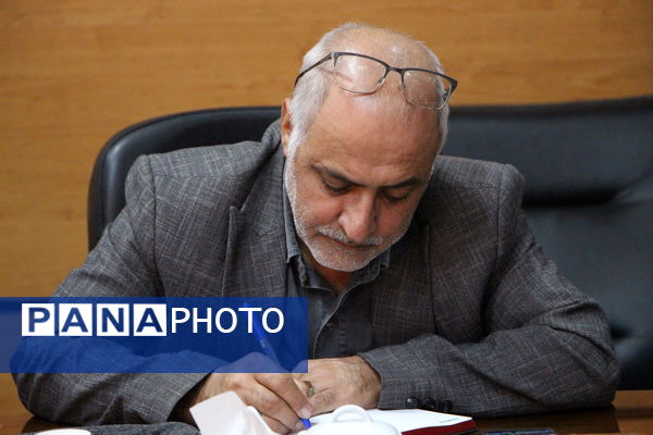 نشست خبری رئیس دانشگاه آزاد اسلامی یزد با اصحاب رسانه