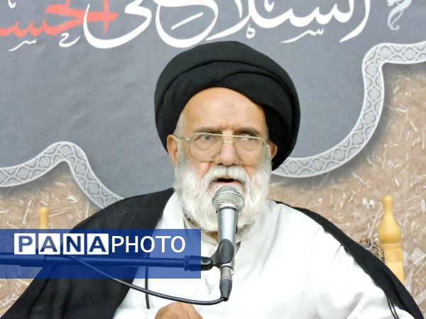 مراسم شهادت امام سجاد (ع) در دفتر نماینده ولی فقیه در یزد