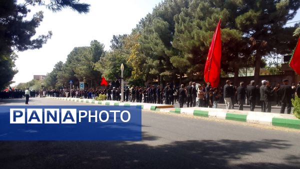 راهپیمایی جاماندگان اربعین حسینی در باخرز 