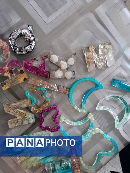 جشنواره فرهنگی هنری "امید فردا" در دبیرستان شاهد فیض ناحیه ۳ شیراز