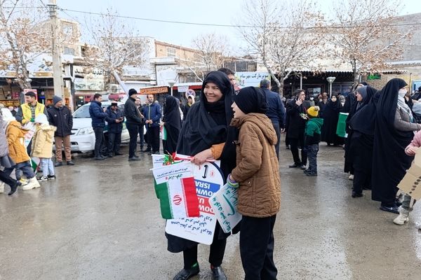 راهپیمایی ۲۲ بهمن در آشخانه