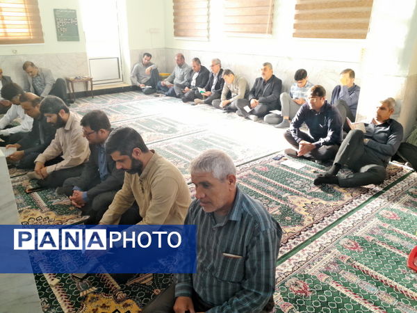 مراسم سالروز ارتحال حضرت امام خمینی رحمت الله علیه در اداره کل آموزش و پرورش استان بوشهر