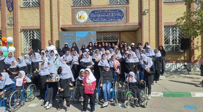  گرامیداشت هفته تربیت بدنی در دبستان دخترانه ام الائمه