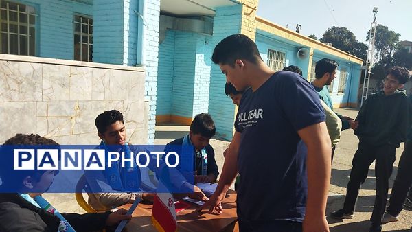 انتخابات شورای دانش آموزی در دبیرستان شاهد ابوذر غفاری نیشابور 