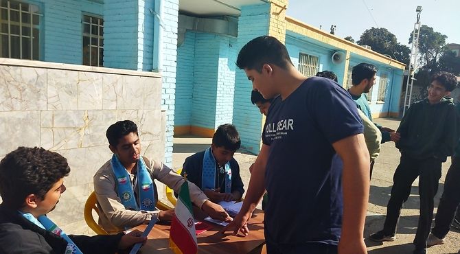 انتخابات شورای دانش آموزی در دبیرستان شاهد ابوذر غفاری نیشابور