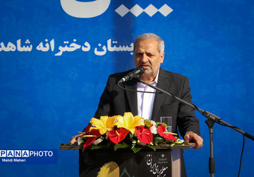 شروع ثبت‌نام آزمون استخدامی وزارت آموزش و پرورش در آینده نزدیک/ عضویت 300 هزار معلم در اجتماعات یادگیری