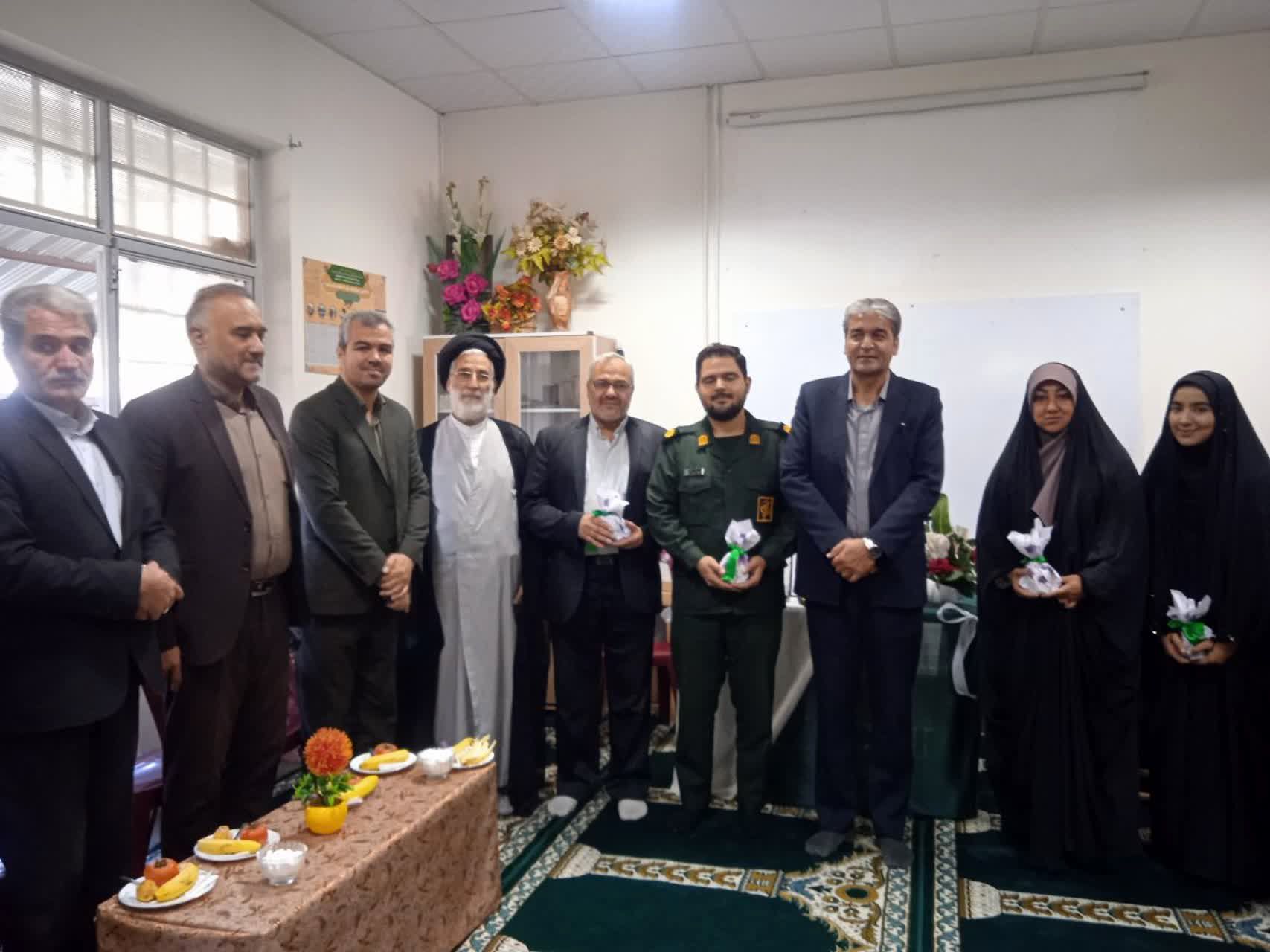 بازدید مدیران مدارس نیشابور از دبیرستان خاص فرهنگ مهر فاطمی 