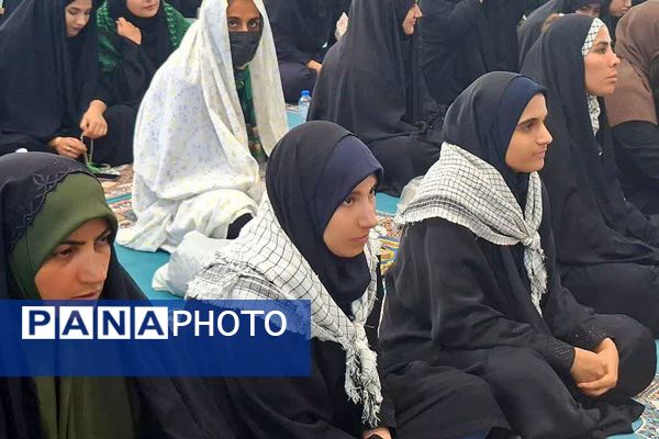 اجتماع بزرگ جوانان نقش آفرین و گام دوم انقلاب به‌مناسبت گرامیداشت هفته دفاع مقدس