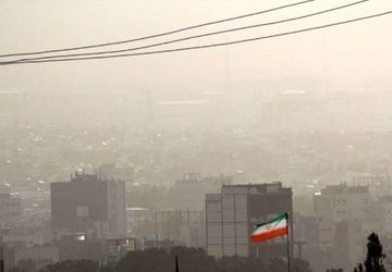 باد و خاک در تهران