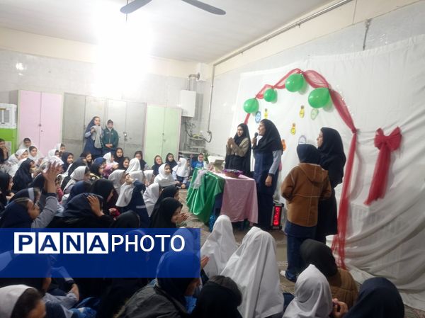 برگزاری جشن روز پدر در مدرسه شهید خاقانی شهرستان شیروان