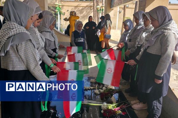 هفته بسیج و غبار روبی مزار شهدای  امامزاده عمادالدین (ع) در شهرستان رباط‌کریم