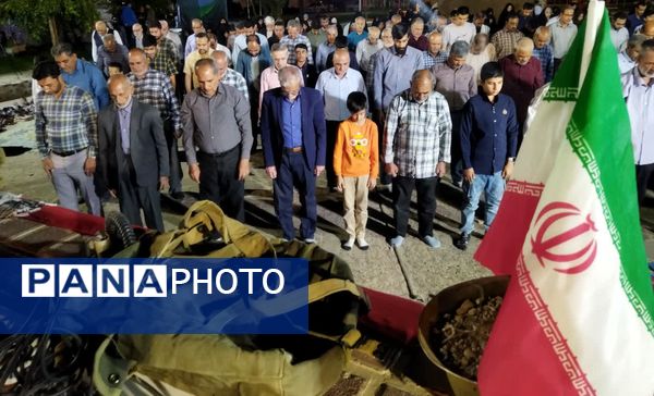 آیین بزرگداشت شهدای دفاع مقدس در مسیر«اتحاد مقدس»