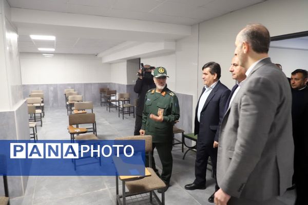 آیین بهره‌برداری از پروژه‌های عمرانی مرکز آموزشی استعدادهای درخشان شهید مدنی تبریز