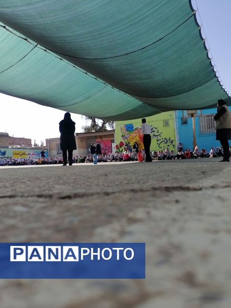 آموزش اطفاء حریق در مدرسه ناهید نخودی