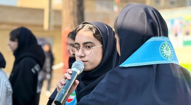 شورای دانش آموزی زمینه ساز رشد مهارت های اچتماعی وسیاسی 