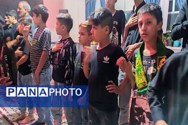 عزاداری شب هشتم ماه محرم در شهر بار 