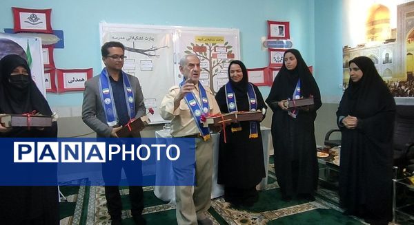 بازدید و ارزیابی بازرسان کشوری از فعالیت‎‌‌های تشکیلاتی پیشتازان دبستان رستگارمقدم مشهد