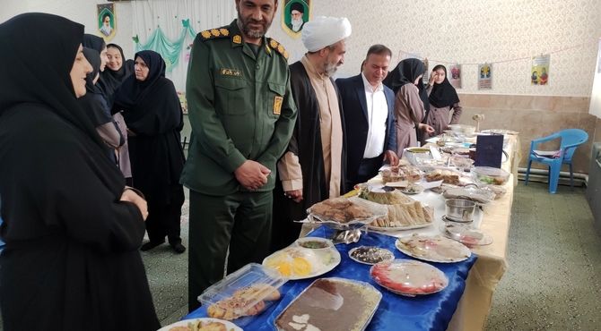 پیوند تغذیه سالم و سلامت روان در جشنواره غذای آموزشگاه خلیج فارس و نمونه فدک مروست