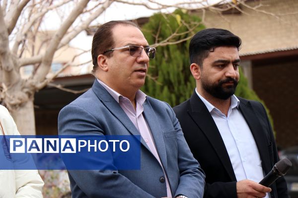 آیین بدرقه کاروان حج عمره‌ دانش‌آموزان دختر استان مرکزی