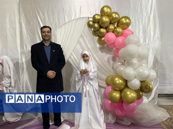 جشن تکلیف دانش آموزان دختر در حرم حضرت زینب (س)