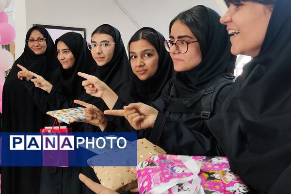 برگزاری جشن عاطفه‌ها در متوسطه مهدیه فاز۲ اندیشه شهریار