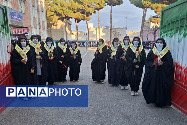 استقبال از شهید گمنام ، تجلی همبستگی و وحدت مردم در پاسداشت شهدا 