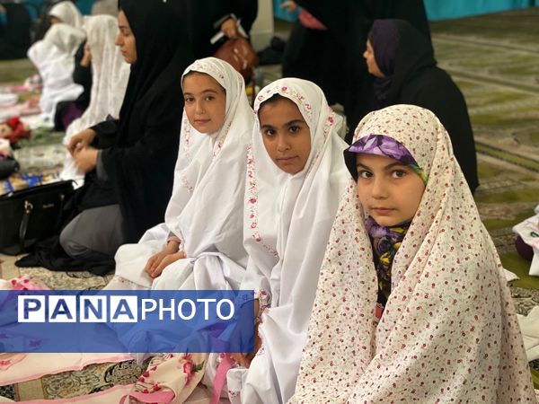 حضور جمعی از فرهنگیان مانه و سملقان در نماز عبادی سیاسی جمعه
