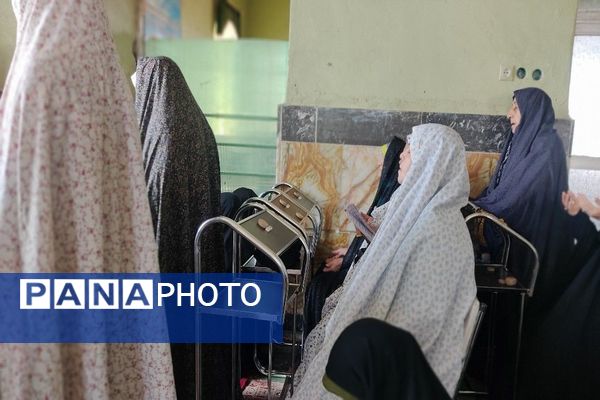 زیارتگاه امامزاده حسین اصغر در دل طبیعت زیبا در استان خراسان رضوی